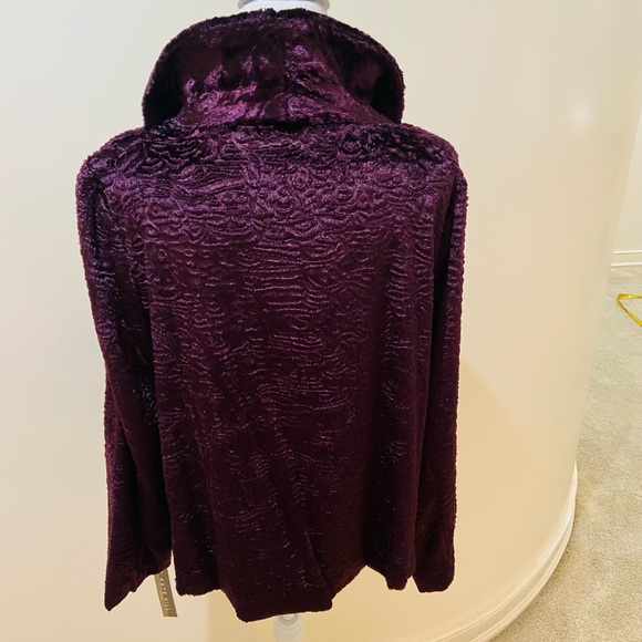 NWT Kate Hill faux curly lamb fur purple jacket - Picture 12 of 13